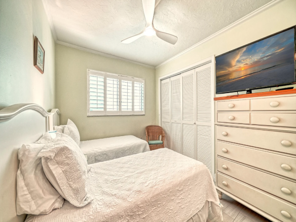 Gulf Views Two Bedroom Longboat Key Condo on the Beach